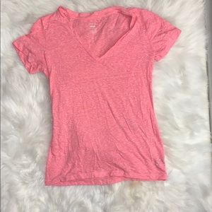 V-neck tee